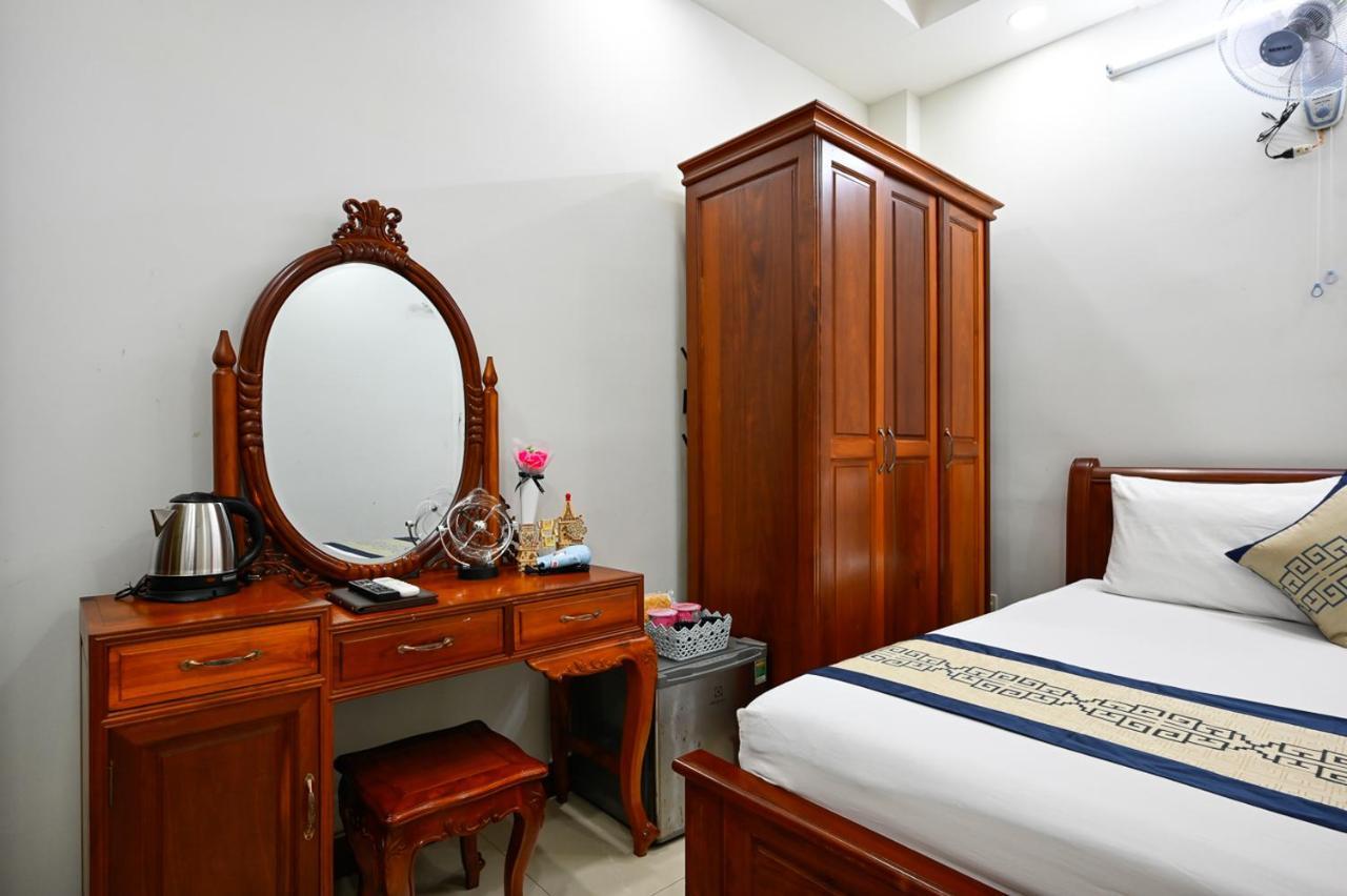 Sky Star Hotel Ho Chi Minh City Exterior photo